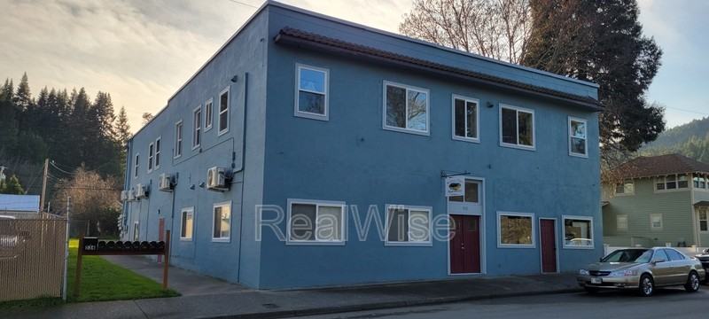 552 Pacific Ave #09 - Photo 5 of 14