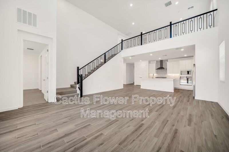 6946 W Buckhorn Trl - Photo 7 of 50