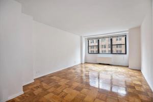 featured image of 225 E 36th St #9C