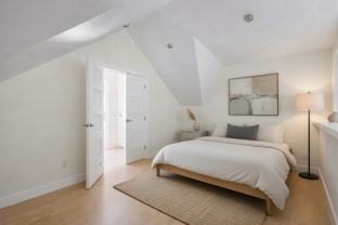 706 W 22nd St #306 - Photo 1 of 1