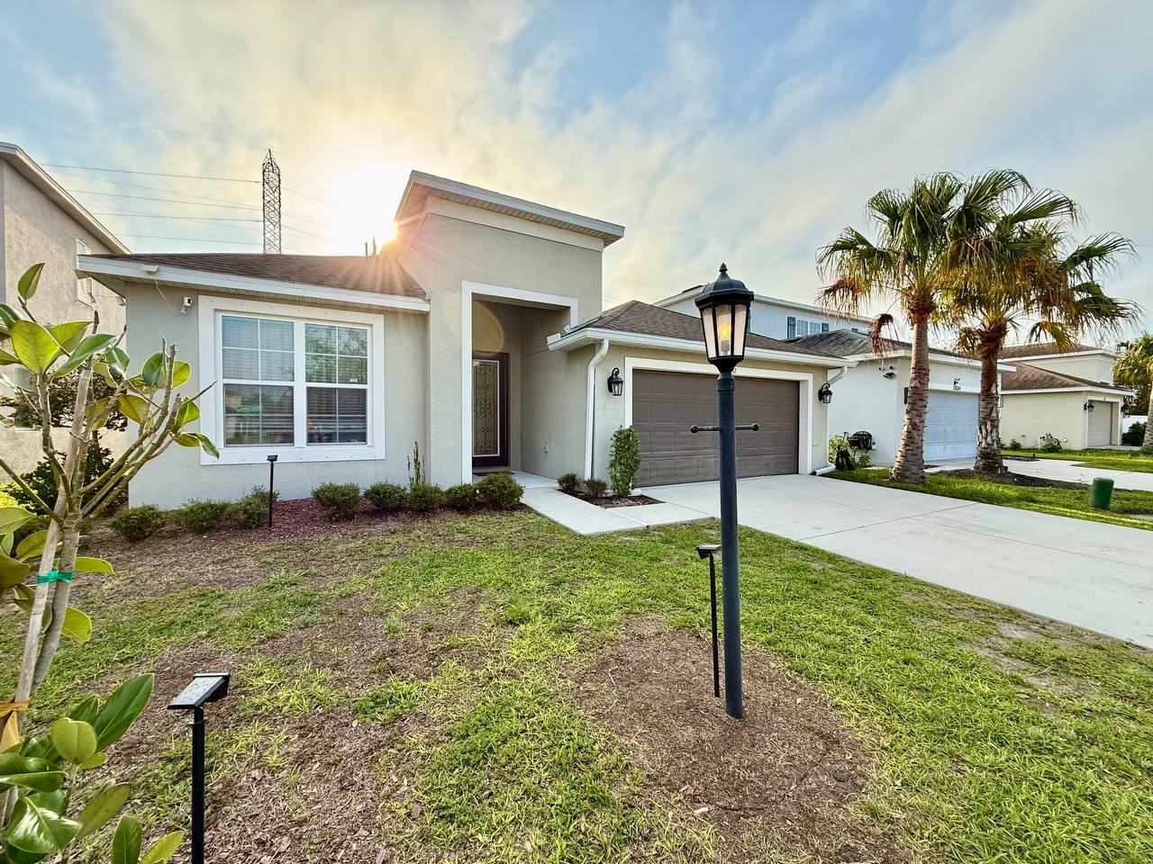 7832 Red Hickory Pl - Photo 2 of 41