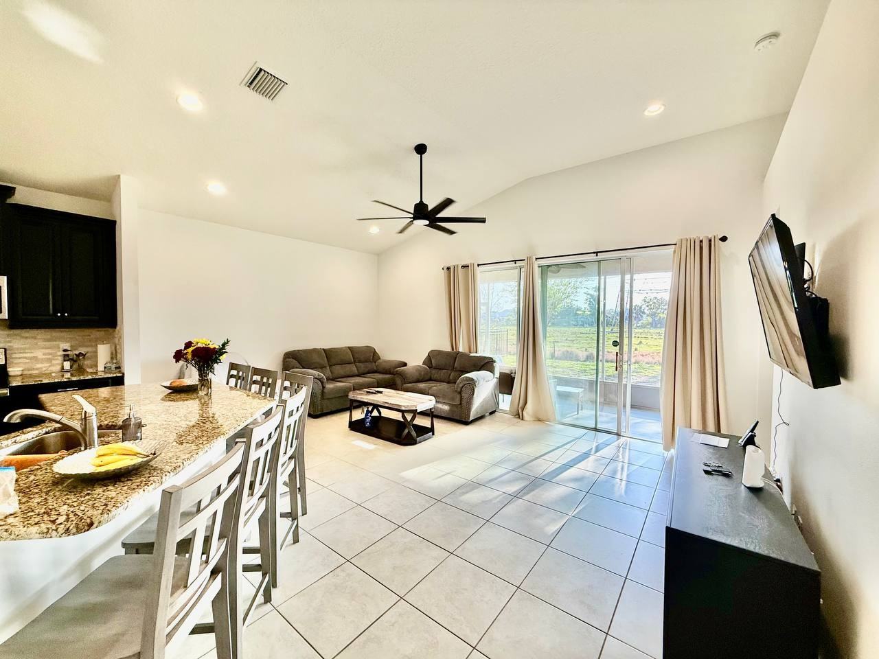 7832 Red Hickory Pl - Photo 7 of 41