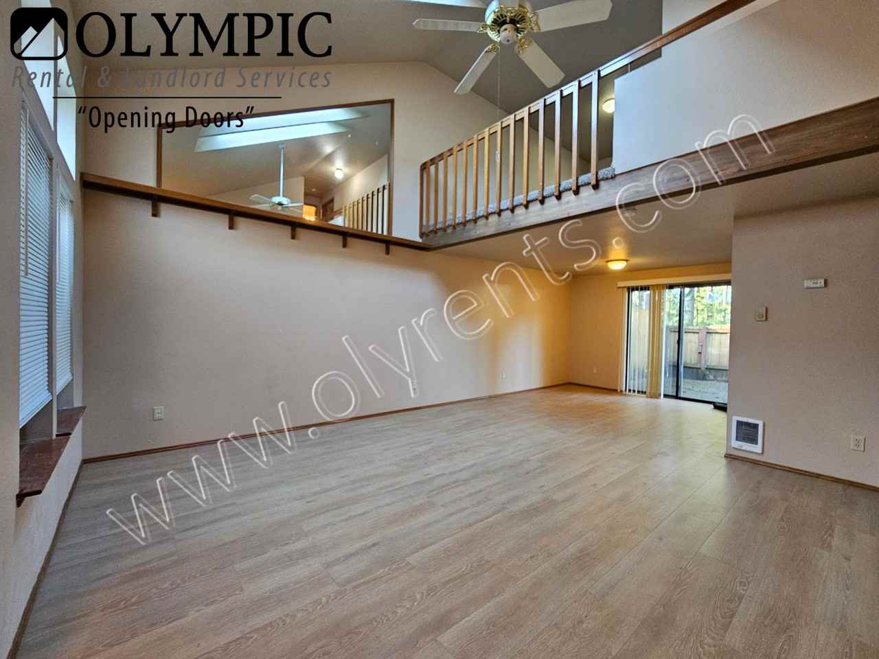 503 Malibu Dr Se - Photo 2 of 21