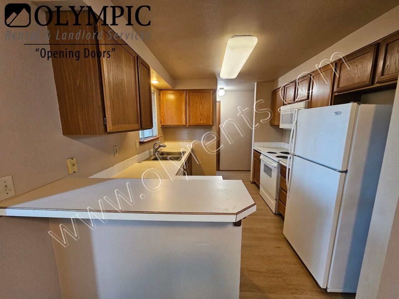 503 Malibu Dr Se - Photo 5 of 21