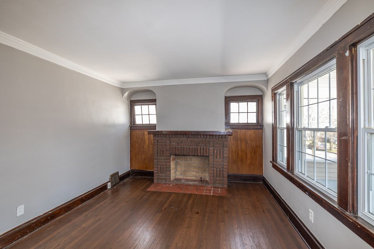 3640 W 159Th St - Photo 7 of 23