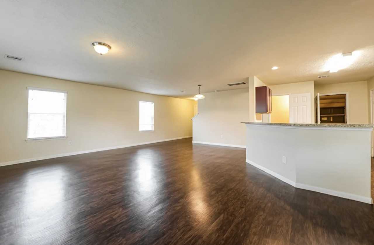 12632 Lady Slipper Rd - Photo 2 of 10