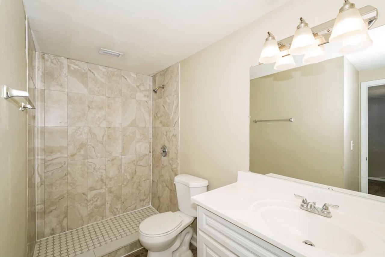 6406 Regatta Ct - Photo 7 of 10