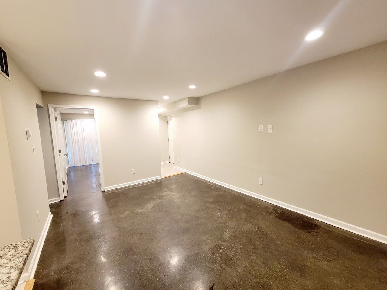 1422 Scales St #A - Photo 5 of 28