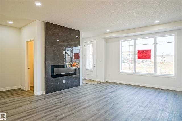 17064 47 St Nw - Photo 3 of 19