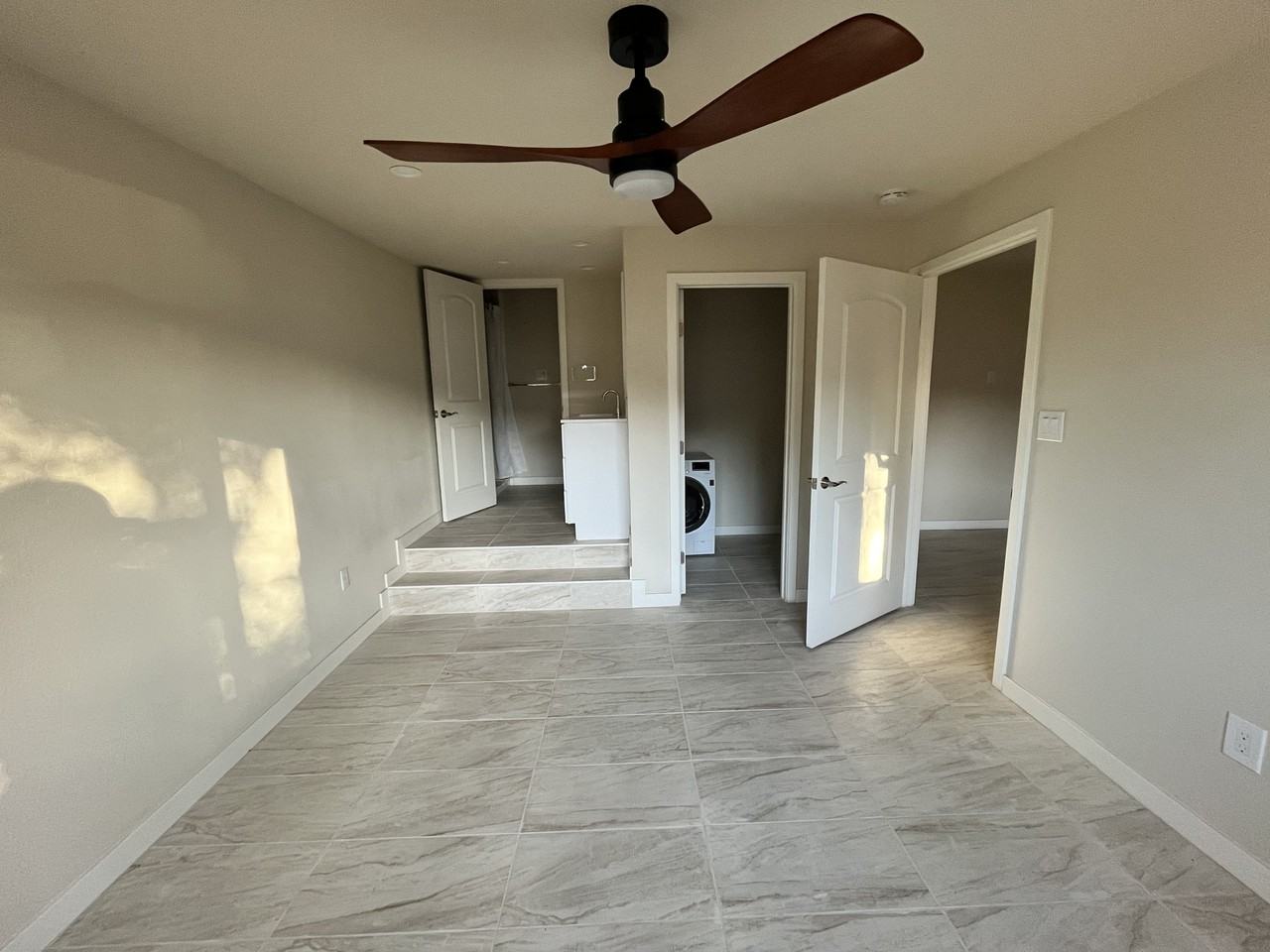 5209 Olive Dr #NA - Photo 2 of 13