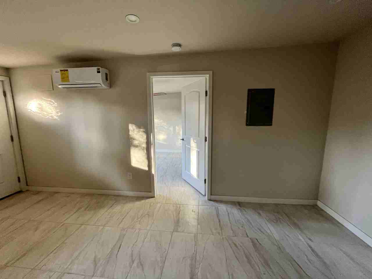 5209 Olive Dr #NA - Photo 3 of 13