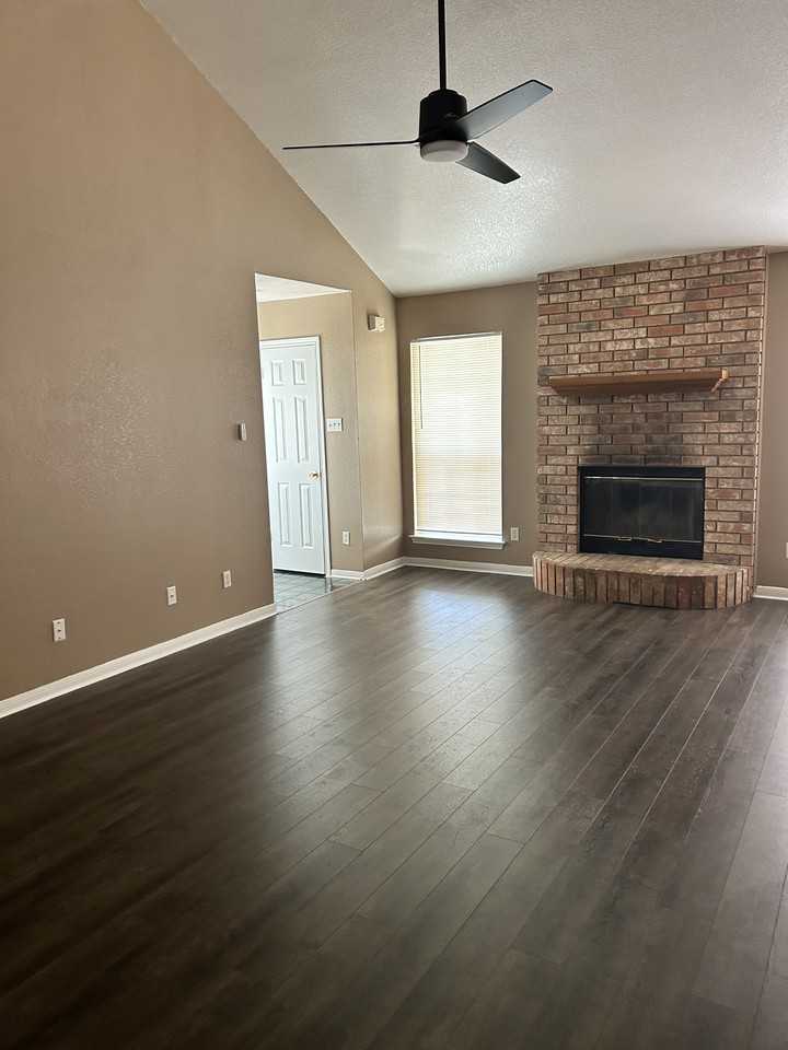 4208 Frontier Trl #NA - Photo 4 of 14