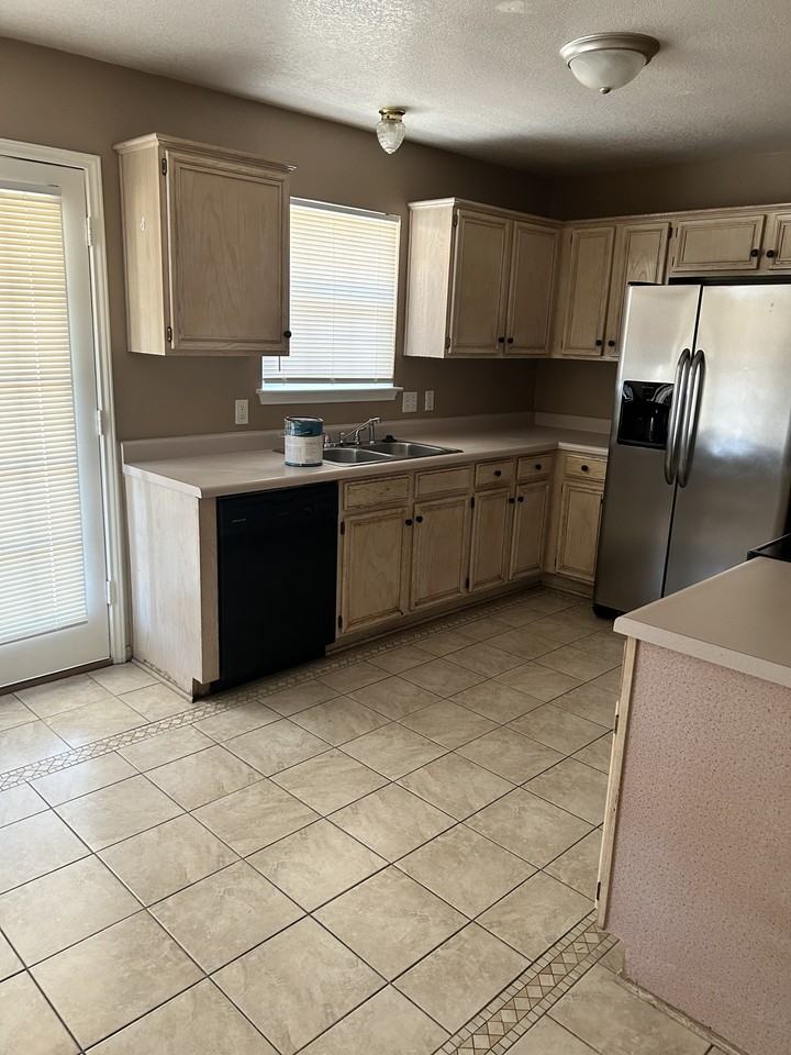 4208 Frontier Trl #NA - Photo 6 of 14