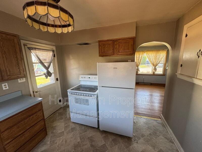 521 Lansvale St - Photo 6 of 10