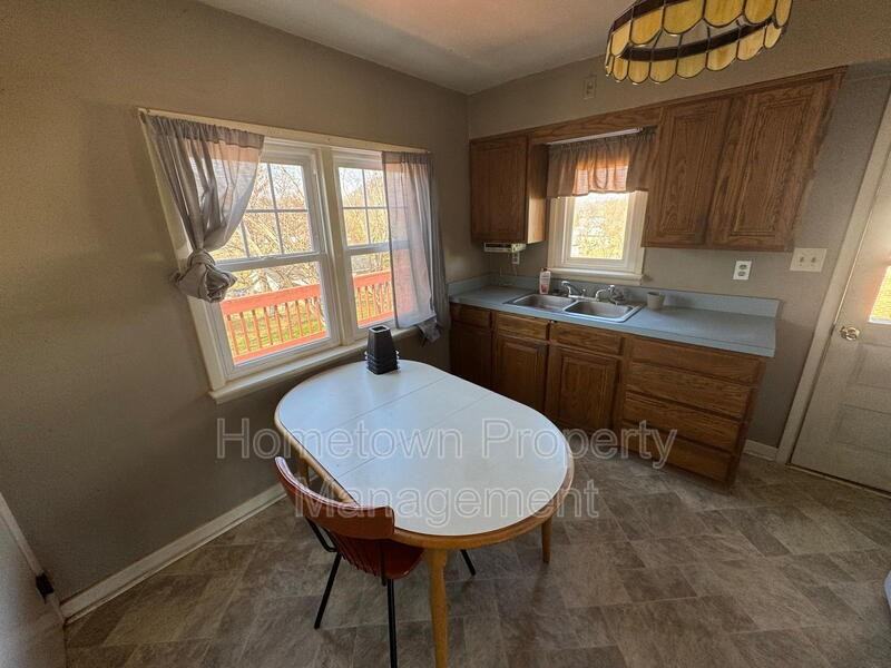 521 Lansvale St - Photo 7 of 10