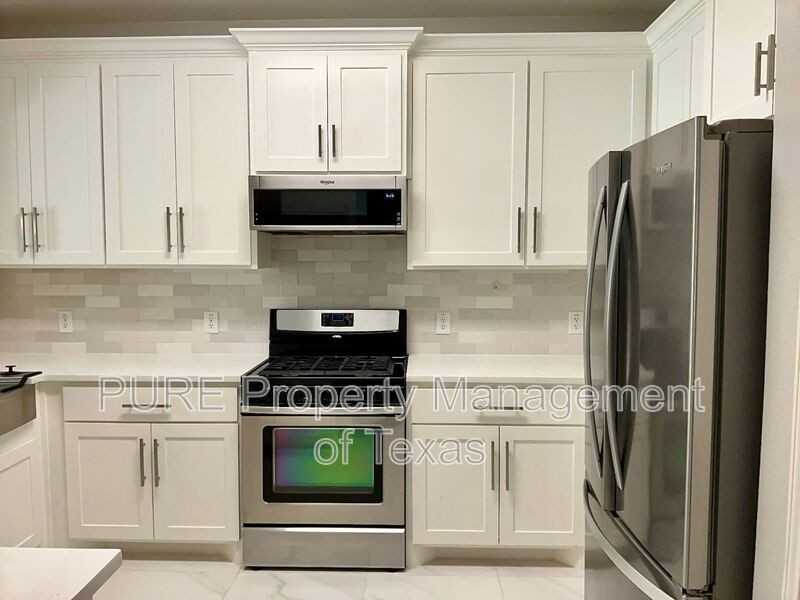 5632 Toscana Ave - Photo 5 of 16