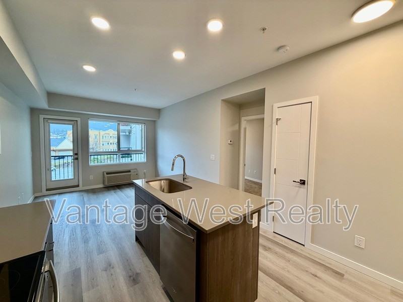 2301 Carrington Rd Null - Photo 5 of 23