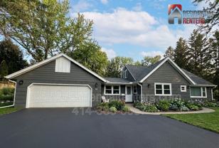 2555 N Calhoun Rd - Photo 1 of 1