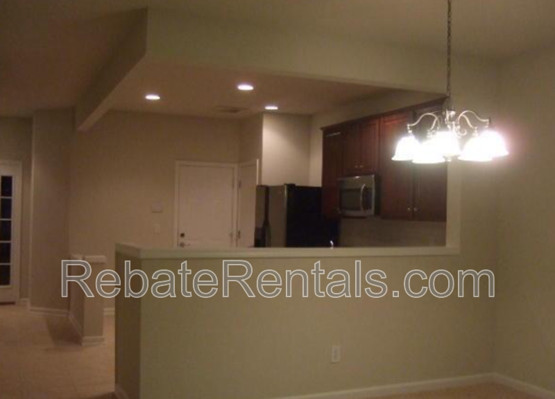 7002 Roundleaf Dr - Photo 6 of 12