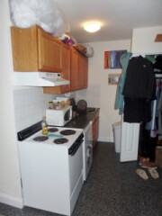 7 Keswick St #2B - Photo 2 of 2