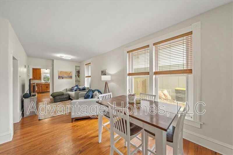 4523 Wyoming St - Photo 3 of 50