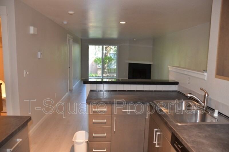 726 Kirkland Cir #C103 - Photo 4 of 11