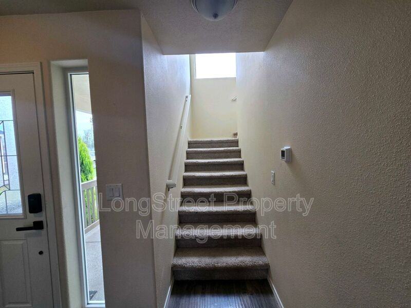 4437 Creel Ave Se - Photo 7 of 30