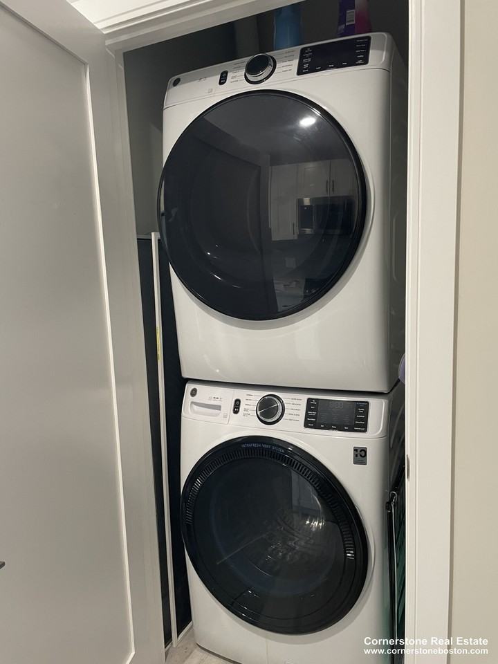 Old Colony Ave #409 - Photo 5 of 5