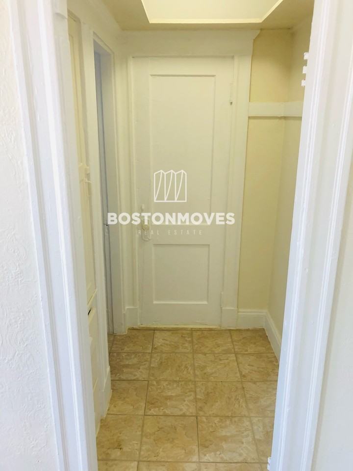 Boylston St. & Park Drive #11 - Photo 7 of 20