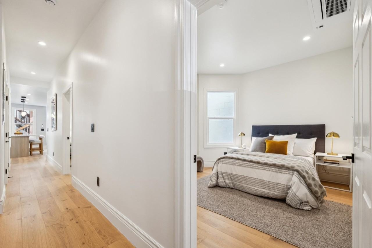 1031 Jackson St - Photo 7 of 45