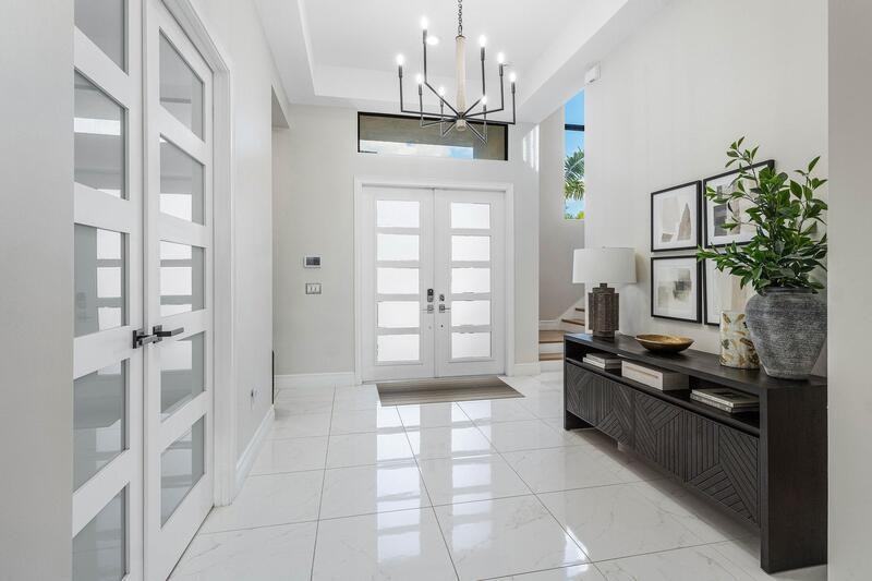 17317 Santaluce Mnr - Photo 3 of 42