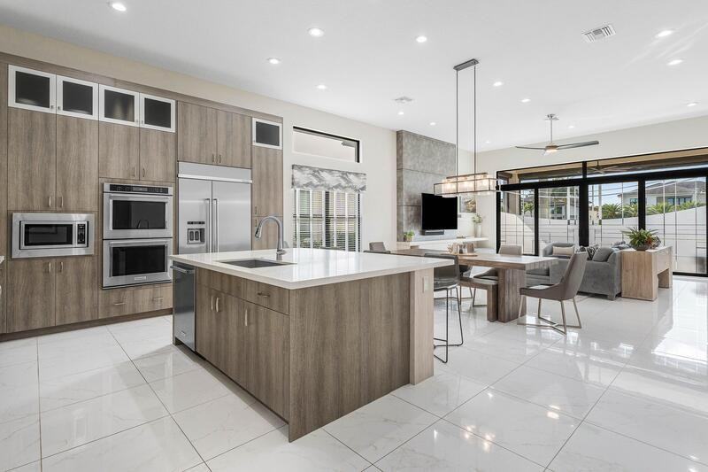 17317 Santaluce Mnr - Photo 7 of 42