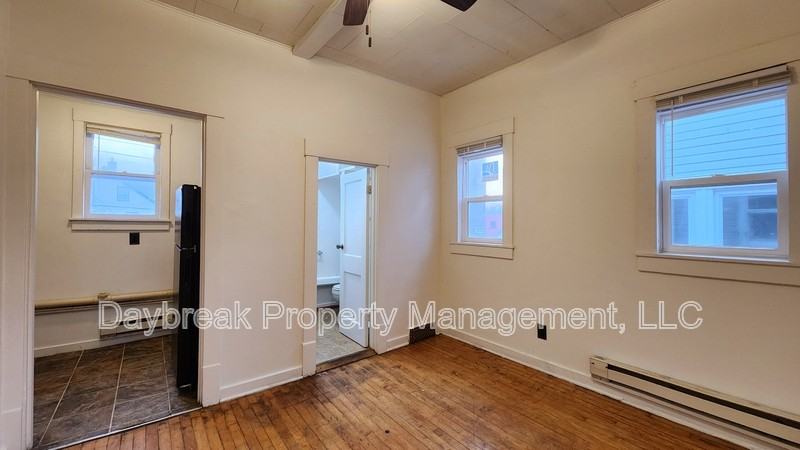 6 11th St S - Photo 4 of 12