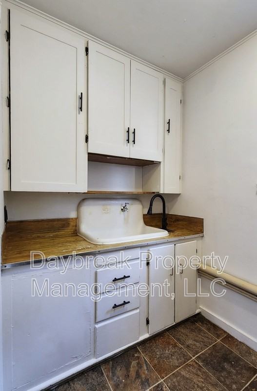 6 11th St S - Photo 6 of 12