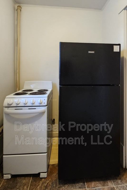6 11th St S - Photo 7 of 12