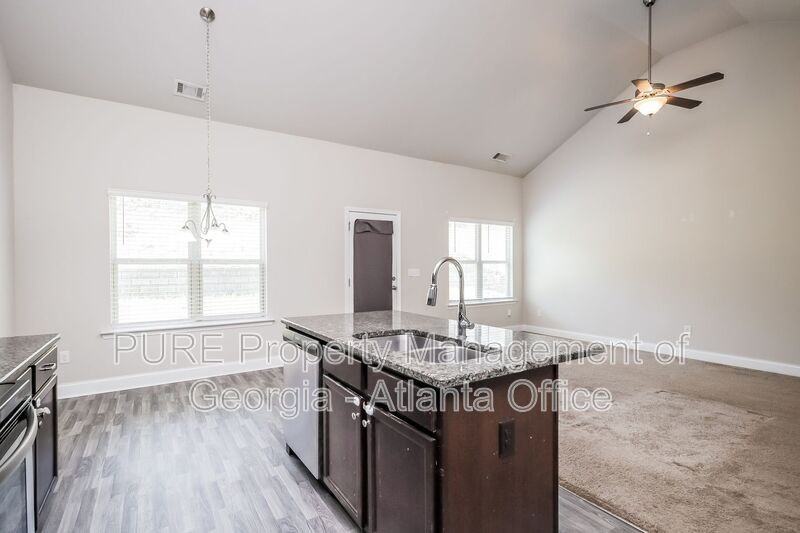 155 Mandy Ln - Photo 7 of 21