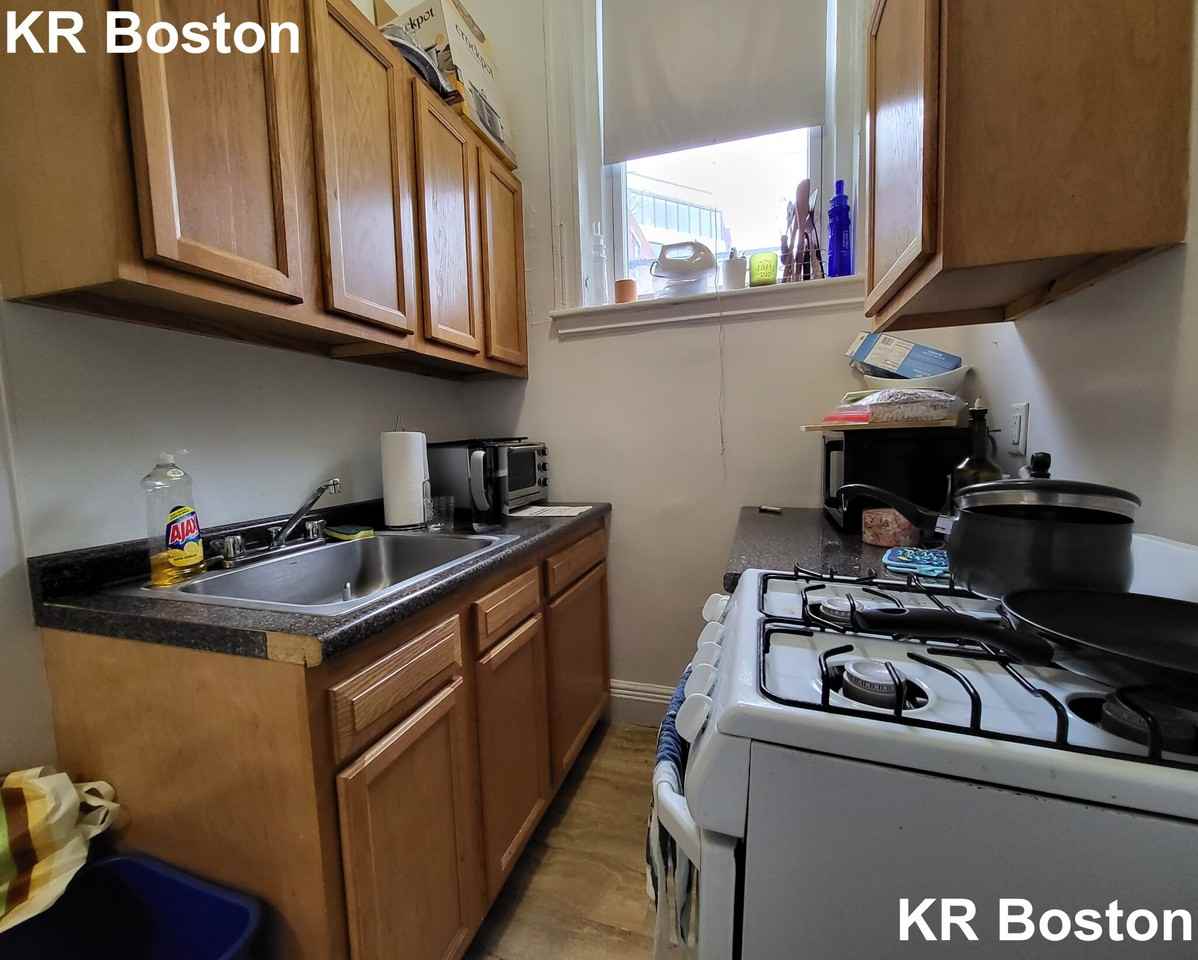 Brainerd Rd. & Walbridge #21 - Photo 4 of 23