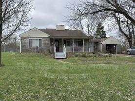 7723 W Chester Rd - Photo 1 of 1