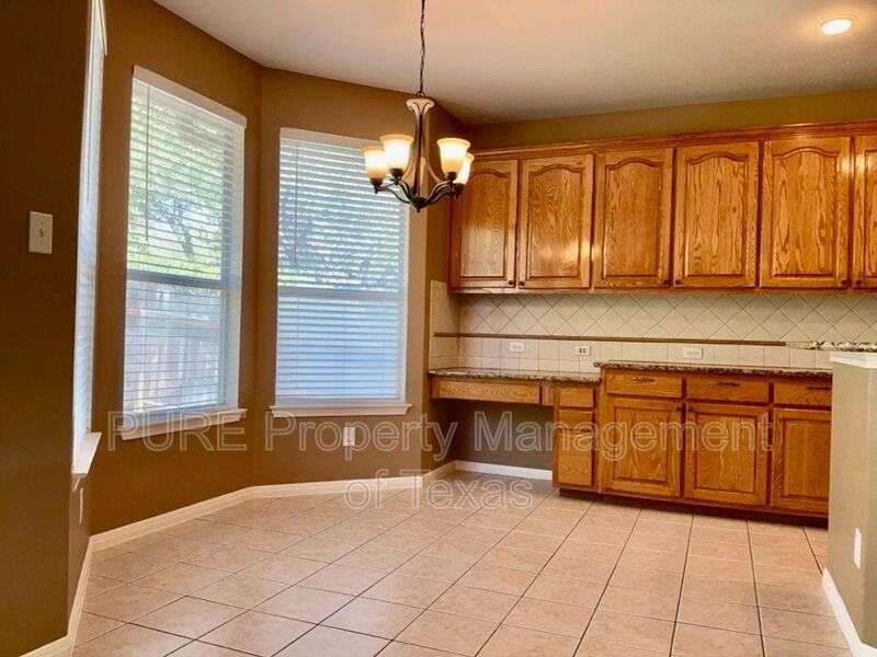 2518 Vestavia Ridge Ln - Photo 6 of 24