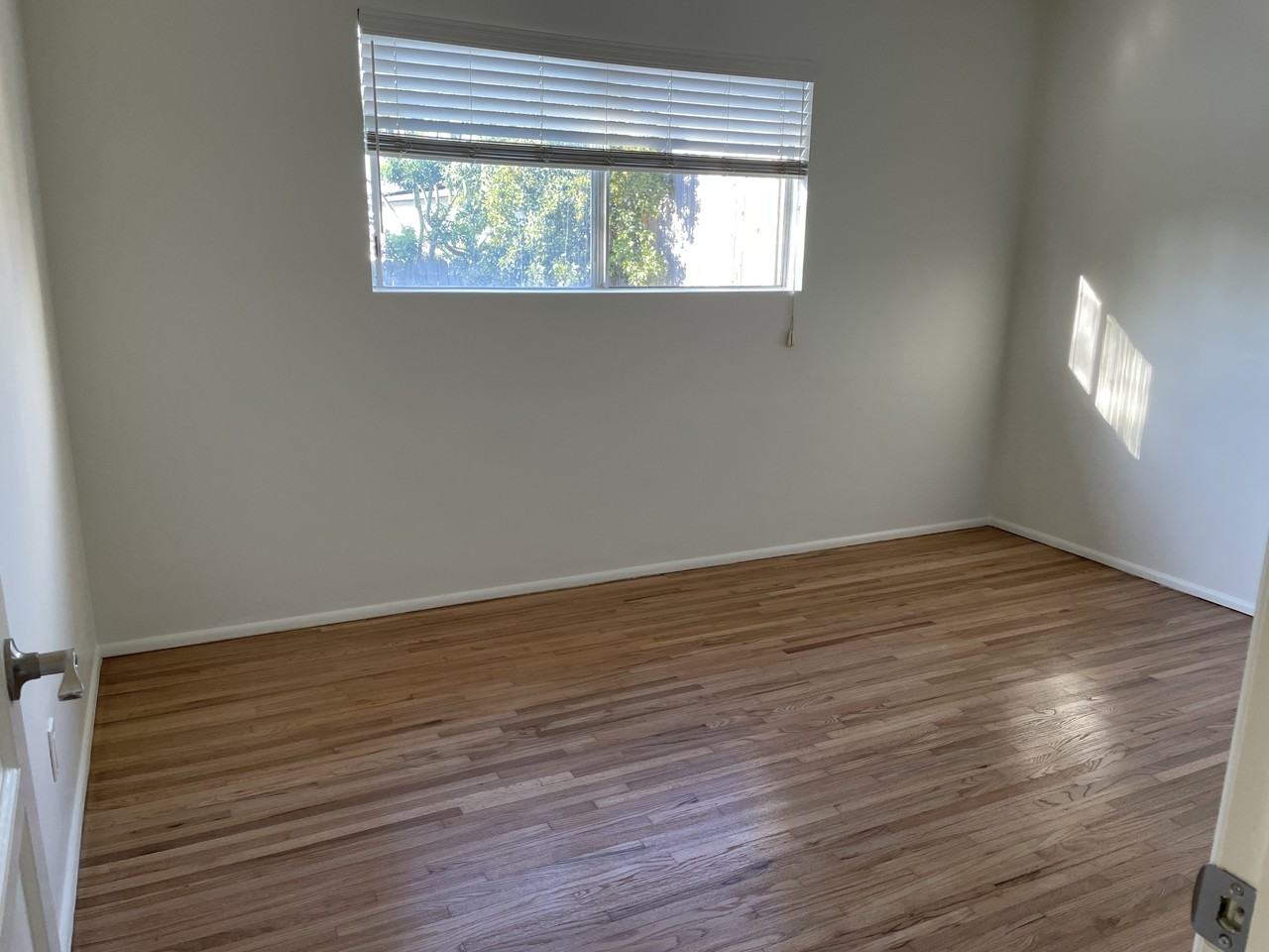 1326 Curtis Ave #NA - Photo 5 of 9