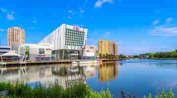 featured image of 10018 Vanderbilt Cir #4