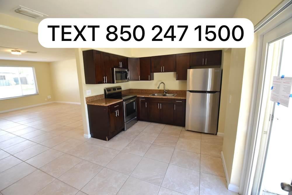 5810 Sw 54th Ter #NA - Photo 3 of 6