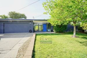 featured image of 955 Las Ovejas Ave