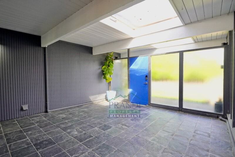 955 Las Ovejas Ave - Photo 4 of 27