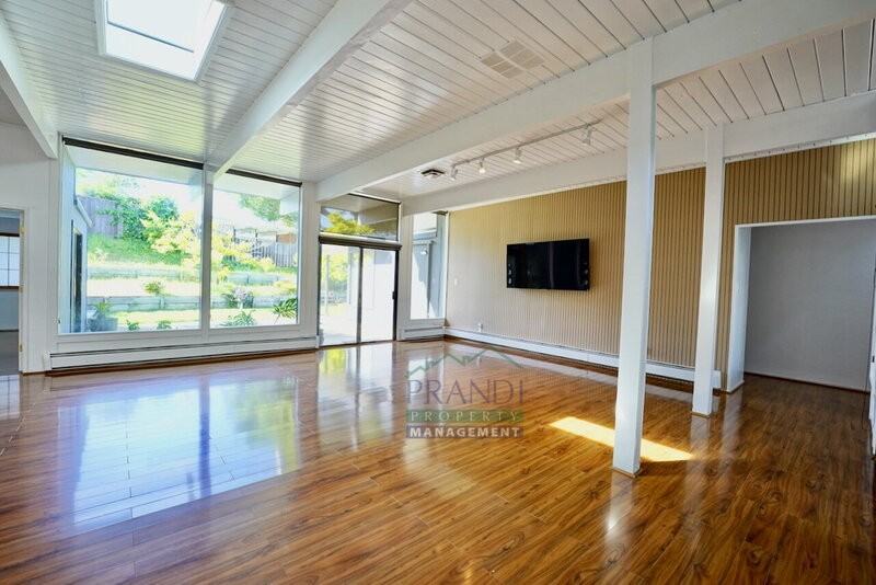 955 Las Ovejas Ave - Photo 6 of 27