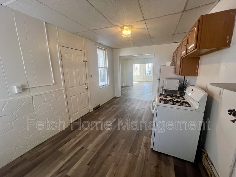 113 Arch St - Photo 6 of 17