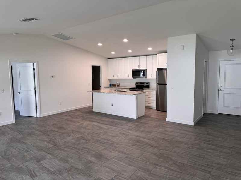 3145 Ashton Rd - Photo 2 of 17