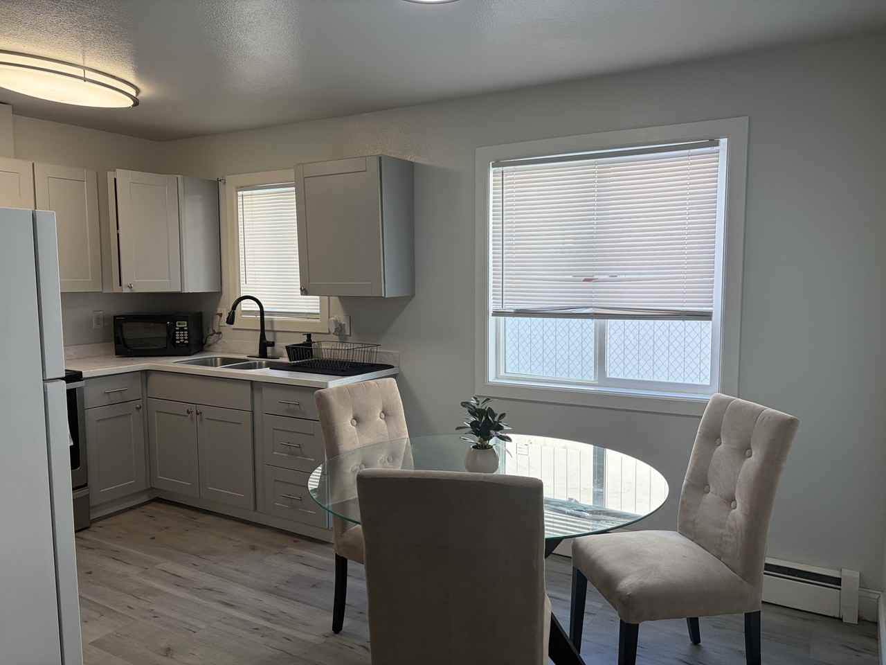 5801 Rocky Mountain Ct #B - Photo 4 of 11