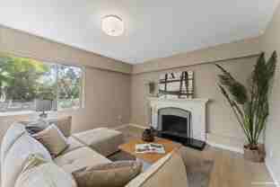 5237 Belair Dr - Photo 1 of 1