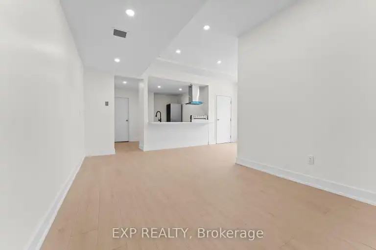 1558 Queen St E #2 - Photo 3 of 13